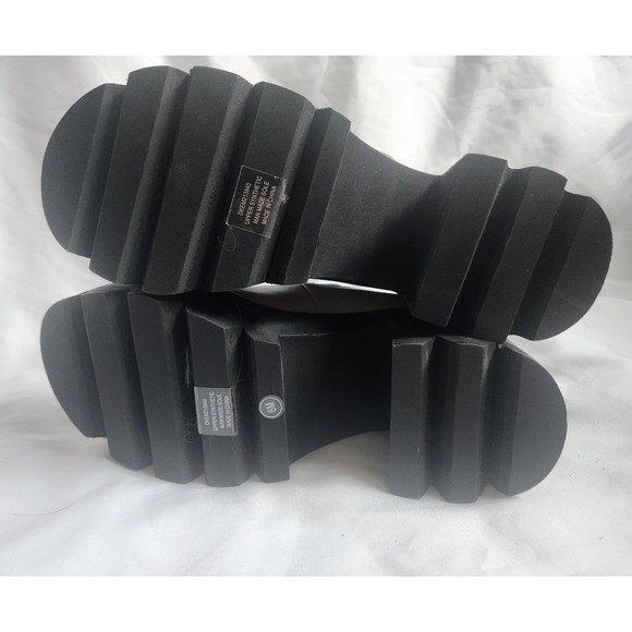 Emily the Strange Platform Mary Jane DollsKill Size 6 - Picture 6 of 6